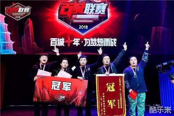 而在每个回 而在每个回