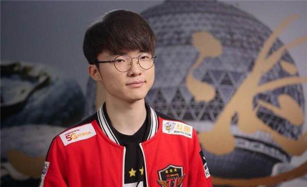 队徽出镜率 队徽出镜率